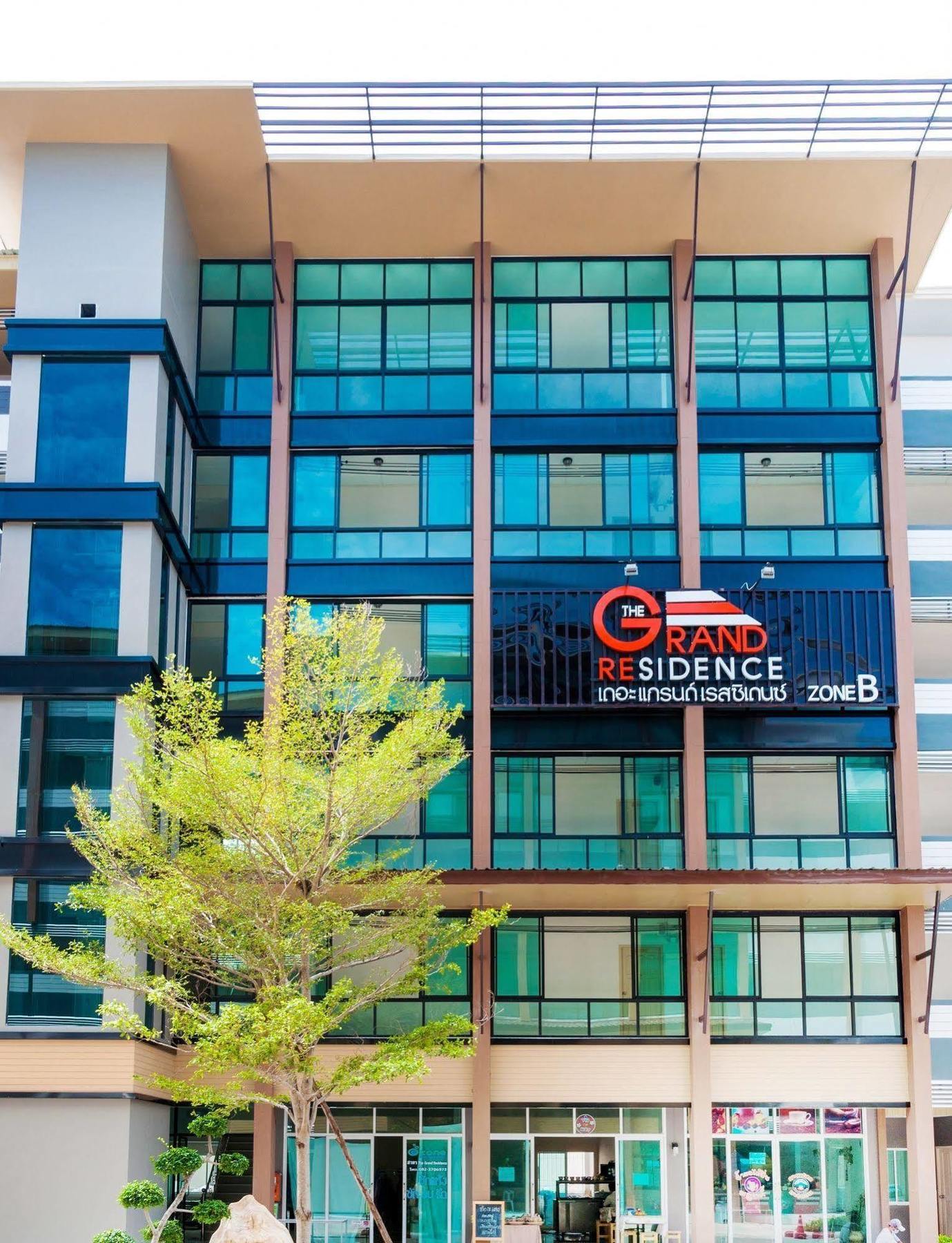 The Grand Residence Nakhonratcsaszima Kültér fotó